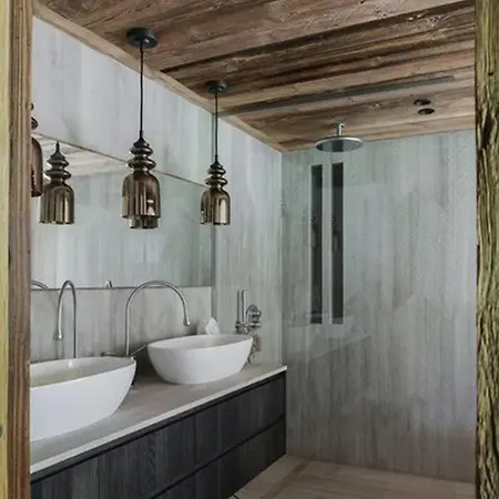 6br Modern Chalet With Private Spa * メジェーヴ
